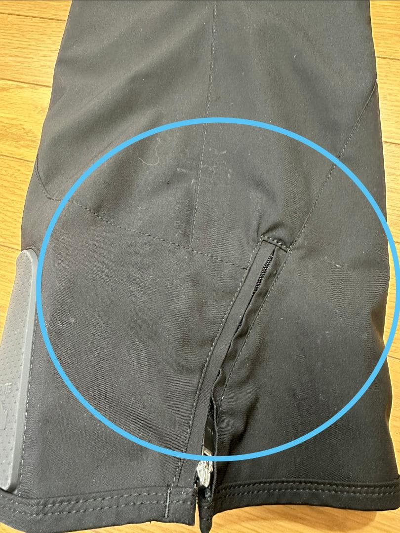 はるはるさん専用　DESCENTE 黒パンツ