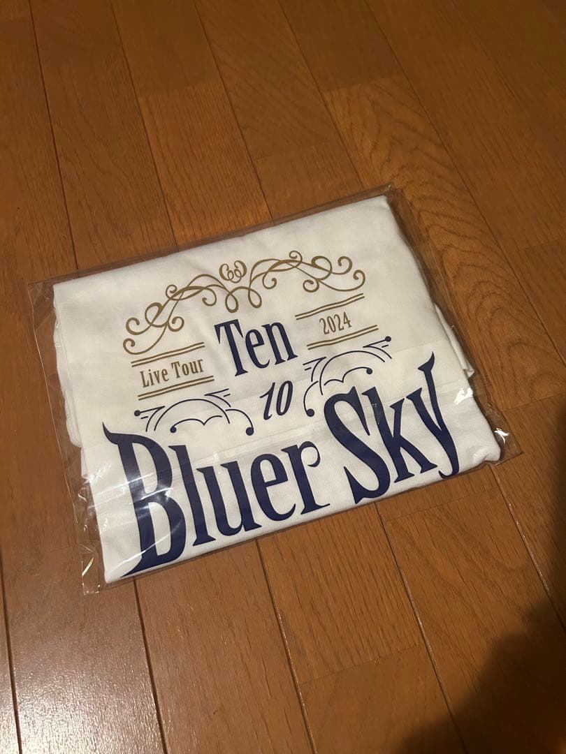 値下　雨宮天　直筆サインＴシャツ