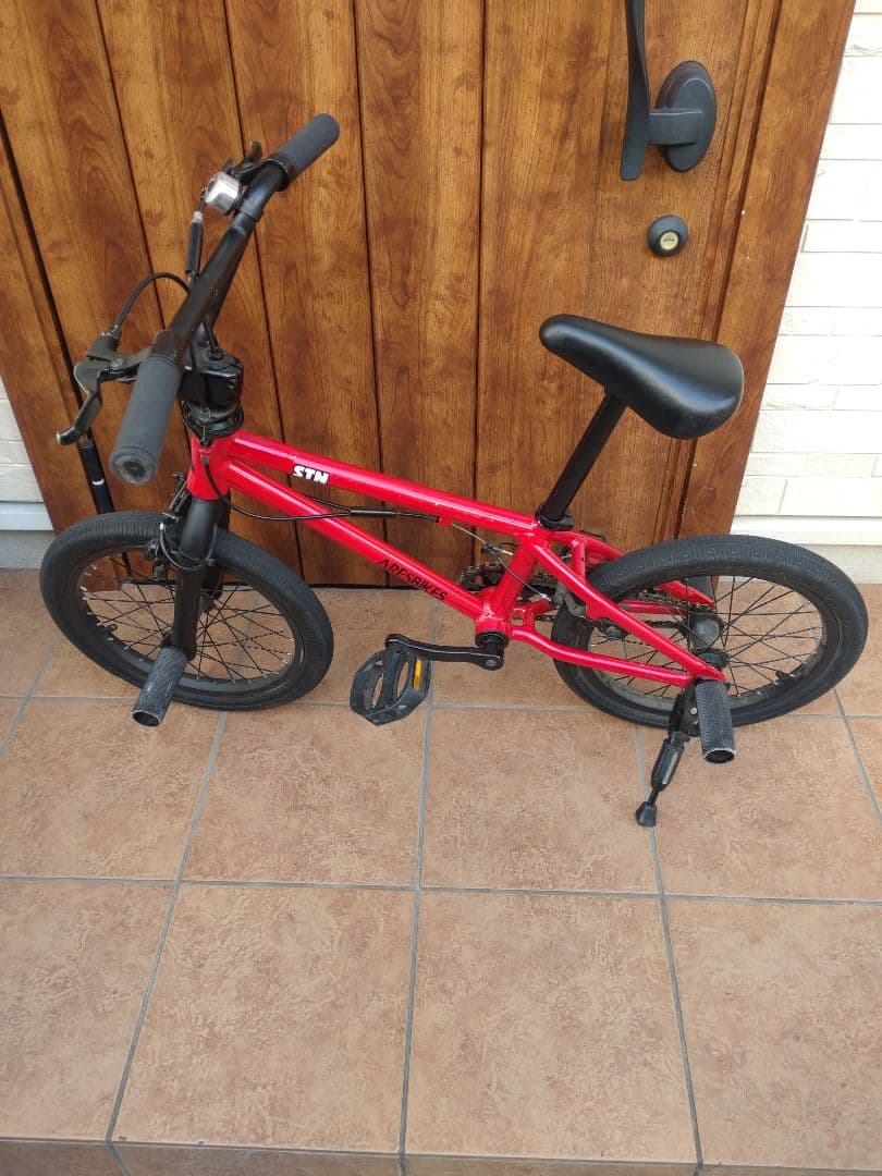 STN ARESAVES BMXバイク レッド　16インチ