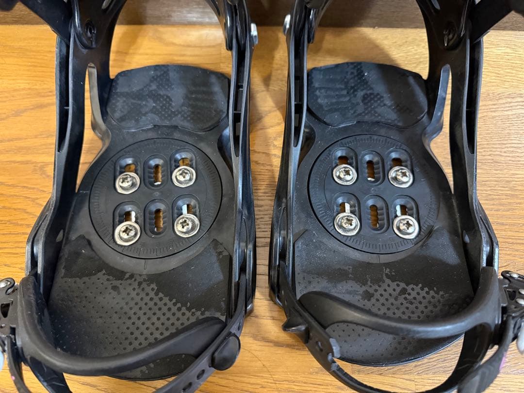 SALOMON PACT ビンディング M