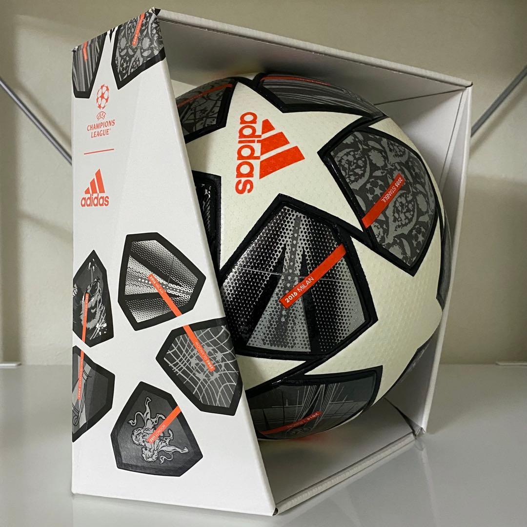 adidas チャンピオンズリーグ サッカーボール