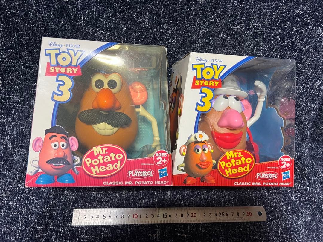 ディズニー　トイストーリー3 ポテトヘッド夫婦　フィギュアセット