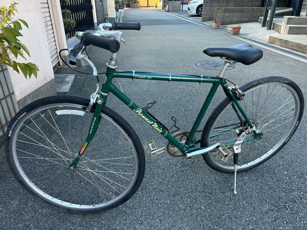 ビーオール　Tresor RD 700cc 外装8段変速 フレームサイズ46cm