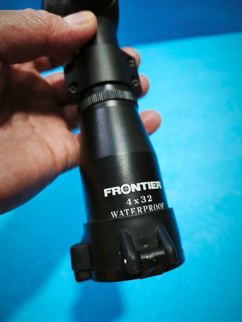 FRONTIER フロンティア　4×32 スコープ　ライフルスコープ