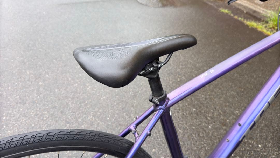 美車　手渡し　TREK クロスバイク FX3 DISC 165-175ｃｍ
