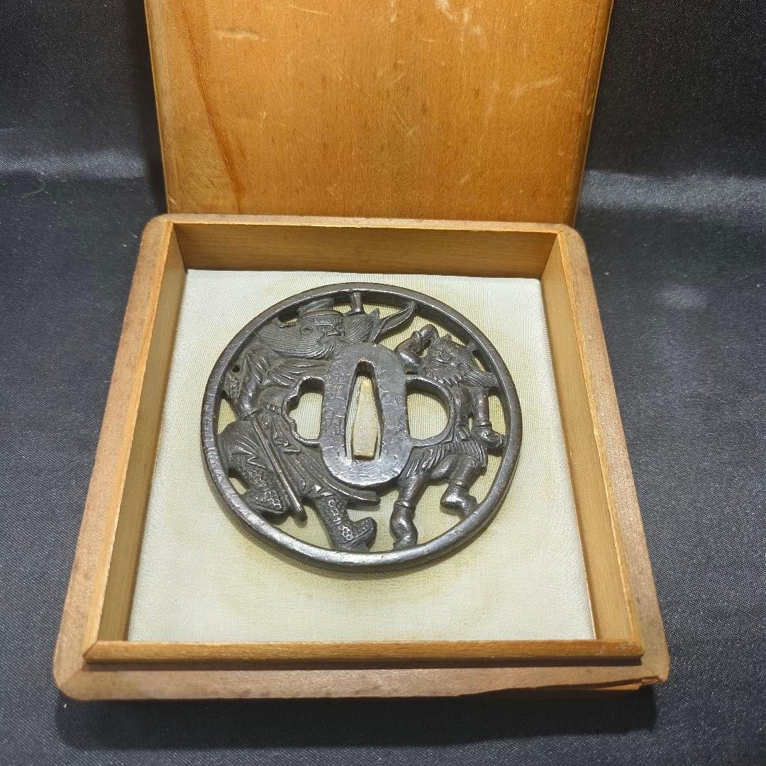 刀剣美術 日本刀鍔 南蛮透かす銅地鐔 鐘馗の図 記内作 江戸骨董 蒐集家放出美品