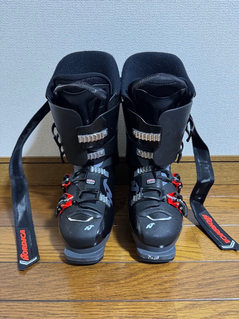 Nordica スキー ブーツ 100 【26.5㎝】【Last102】