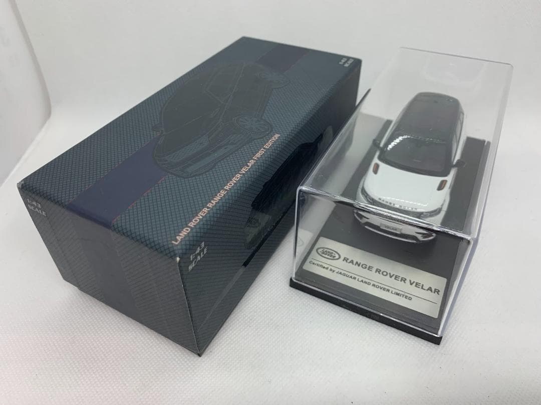 401-015 LCD MODELS 1/43 レンジローバー VELAR