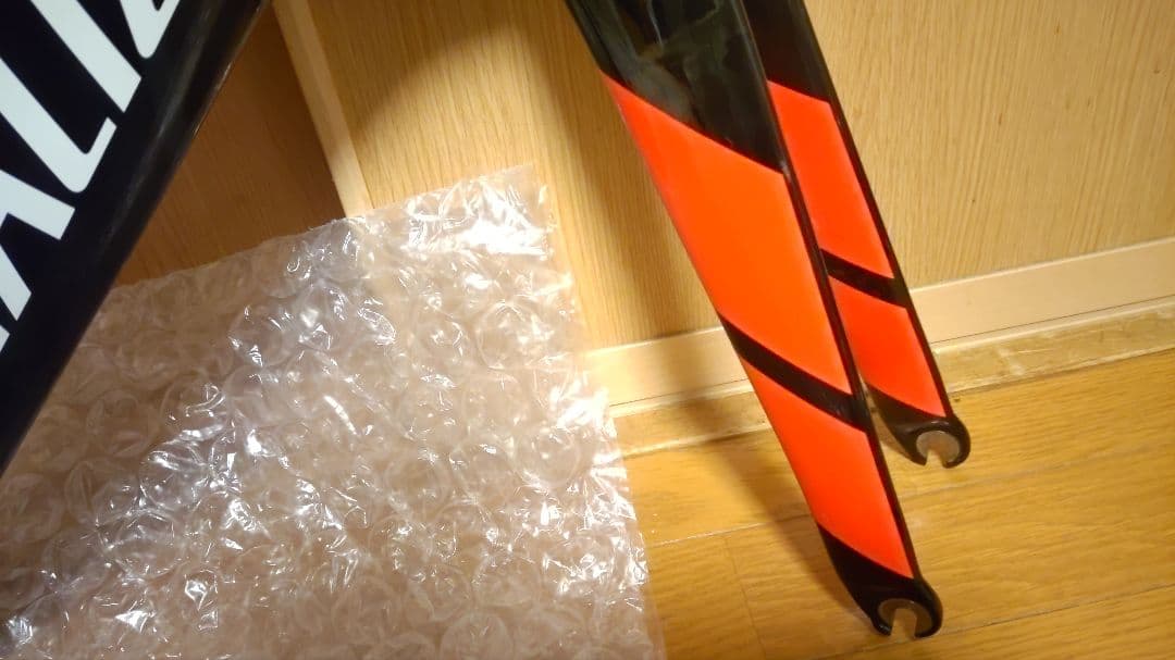スペシャライズドshiv TTバイク カーボンフレーム　トライアスロン エアロ