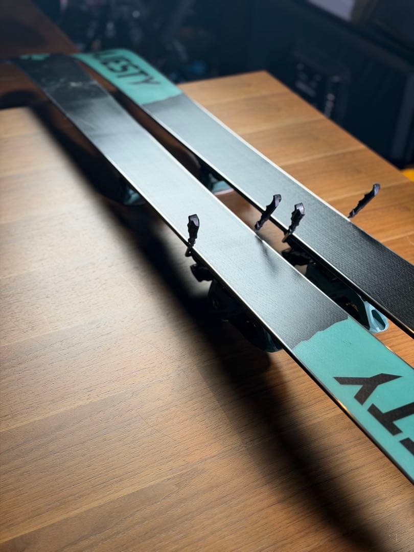2025 Majesty Dirty Bear Pro 166 ビンディング付き