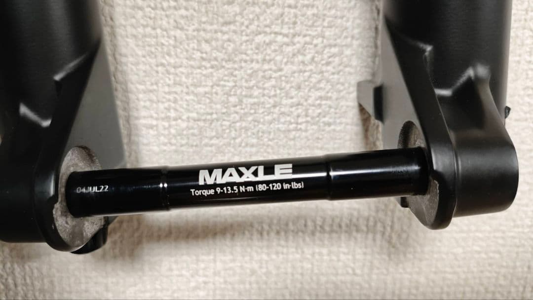 パーツ ROCKSHOX DOMAIN RC 1-1/8,1.8 160mm 29er