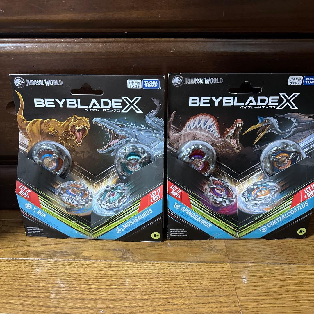 ベイブレードX T-レックス/モササウルス スピノサウルス/ケツァルコアトルス