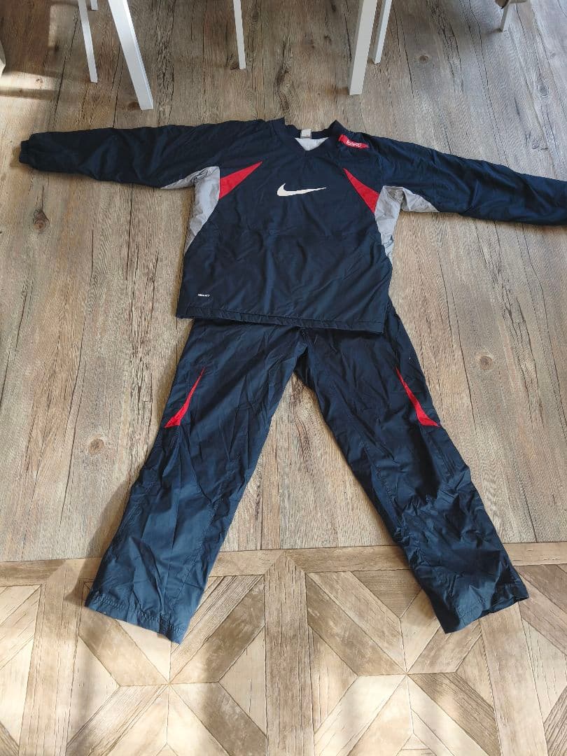 Nike ピステ 上Mサイズ　 下Sサイズ