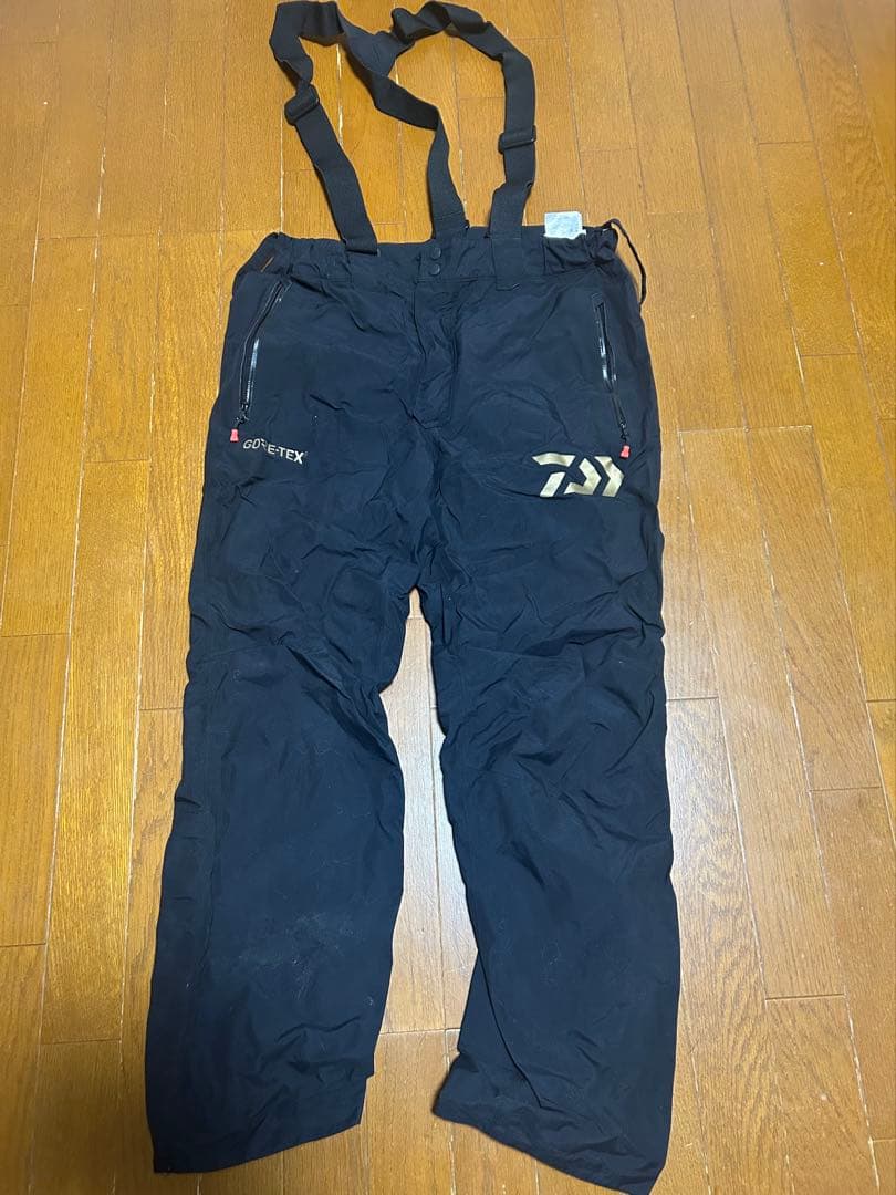GORE-TEX フード付きレインウェア