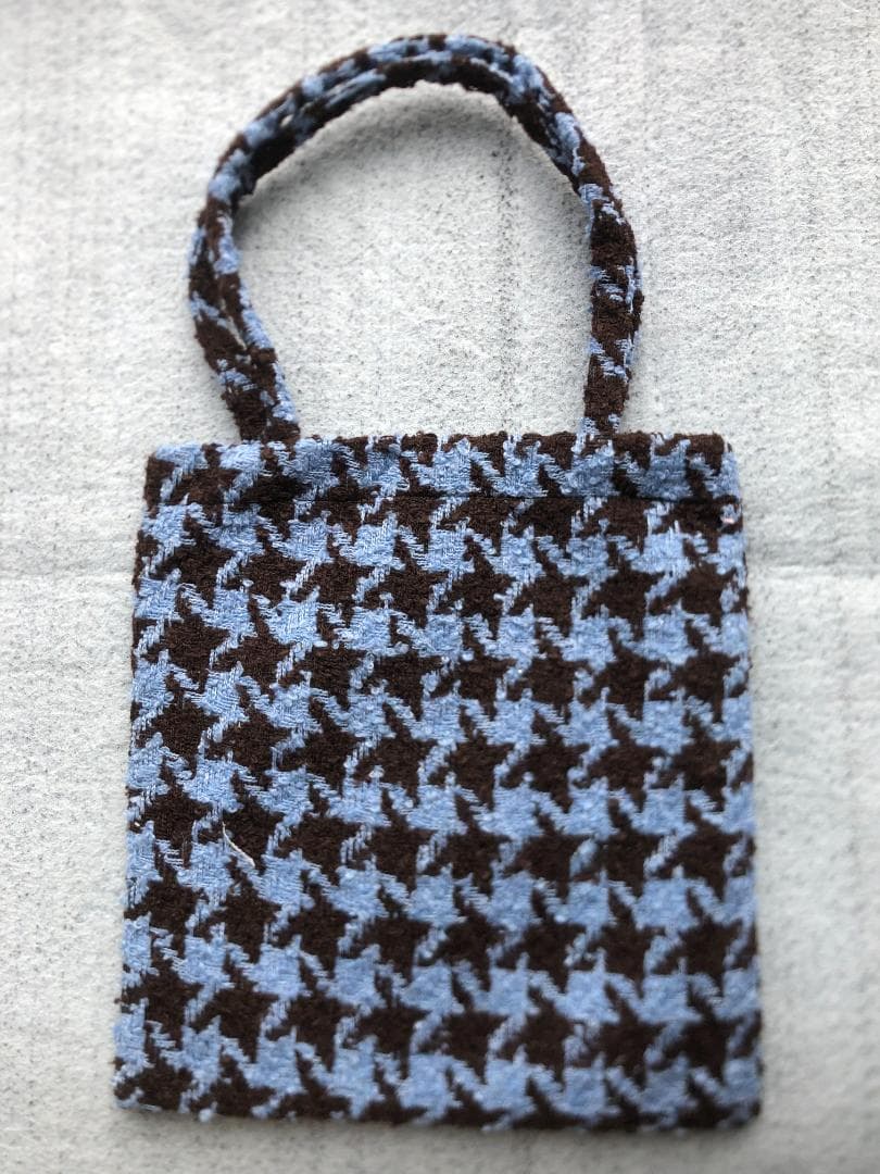 ノベルティー　ブルー　ハンドバッグ　トートバッグ　ビッグロゴ　綺麗