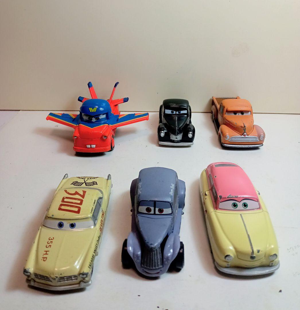 トミカディズニーカーズ6台