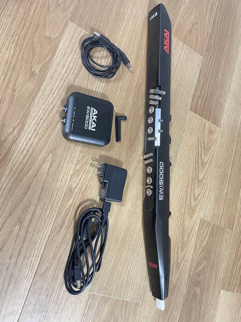 AKAI EWI5000 電子管楽器