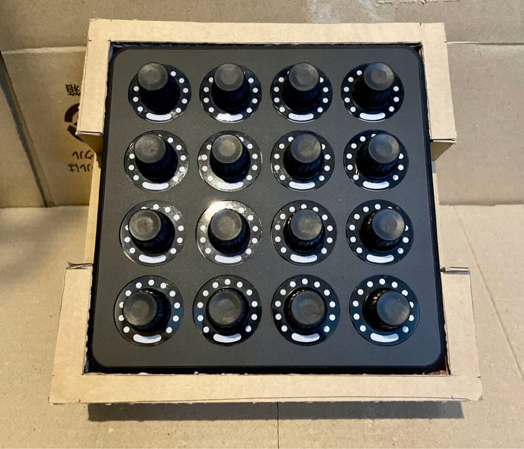 MIDI Fighter TWISTER midiコントロール　おまけ自作箱