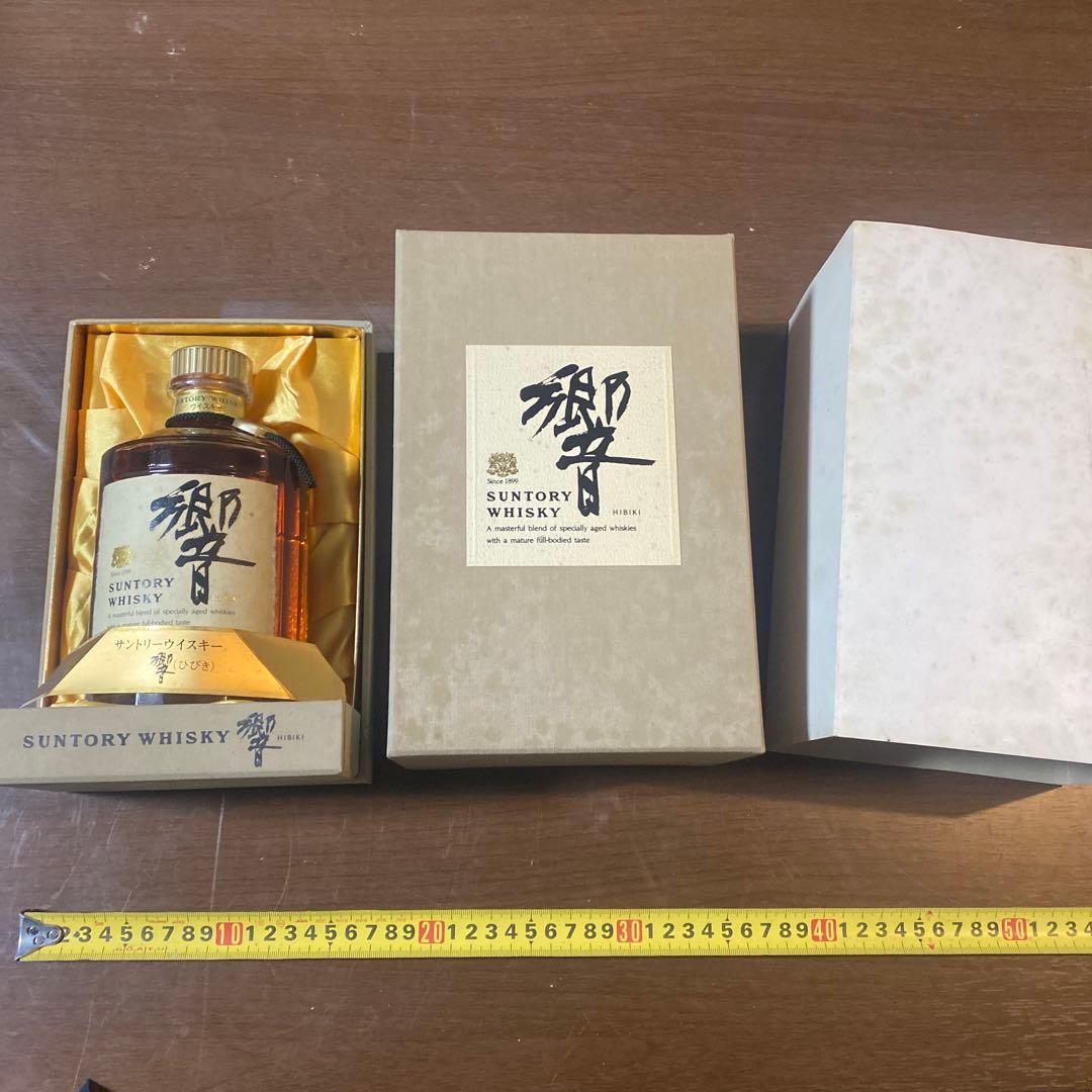 N*り様 【価格改定】　サントリー響17年 初期デザイン　ウイスキー 700 箱
