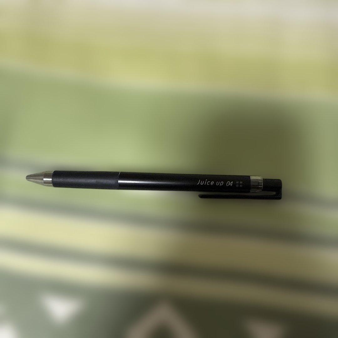 ブラックボールペン
