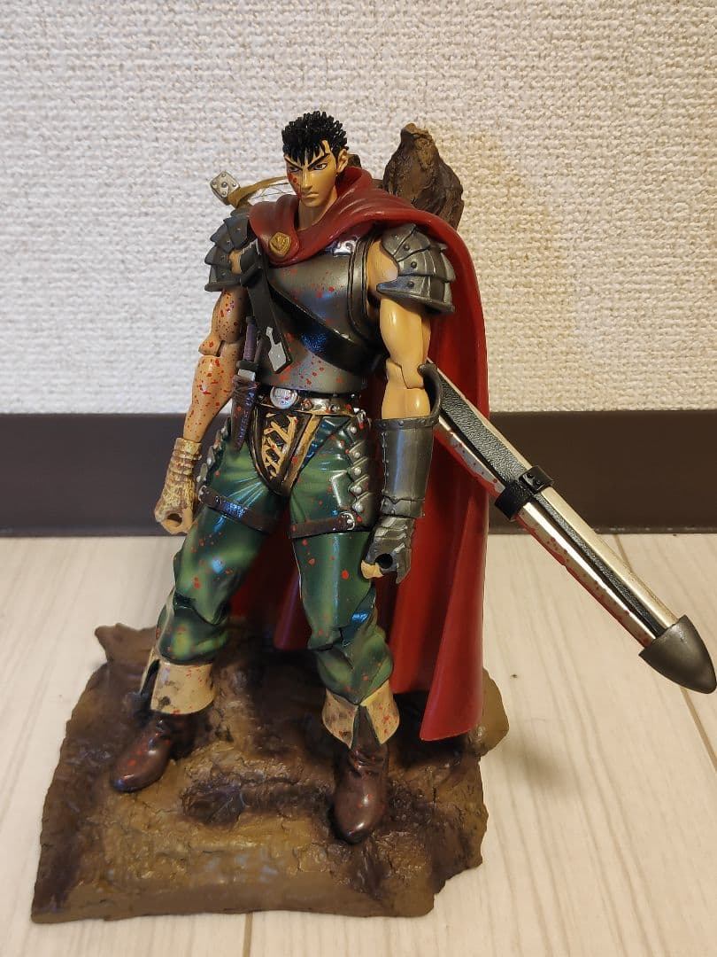 ベルセルク ガッツ フィギュア リミテッドエディション２体