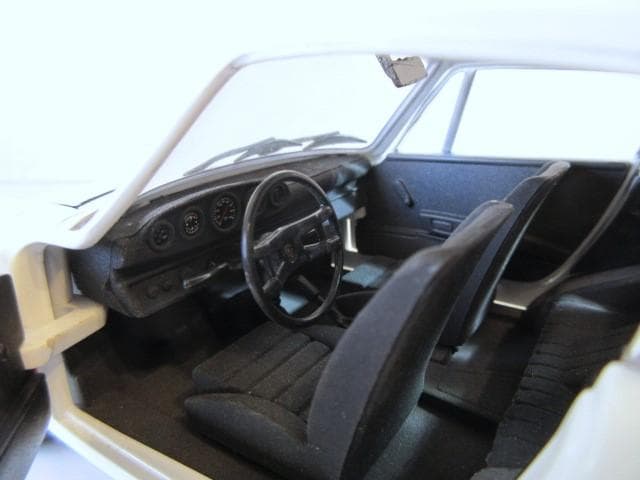 特価 京商 1/18 ポルシェ 911Carrera RS2.7 サーキットの狼