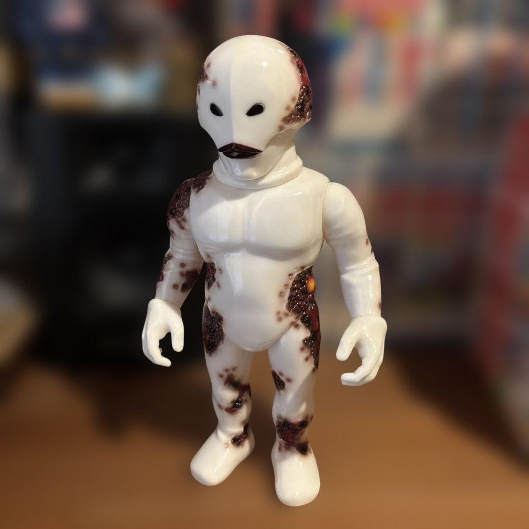 ブラドサカー星人 ソフビ UNKNOWN MAKER