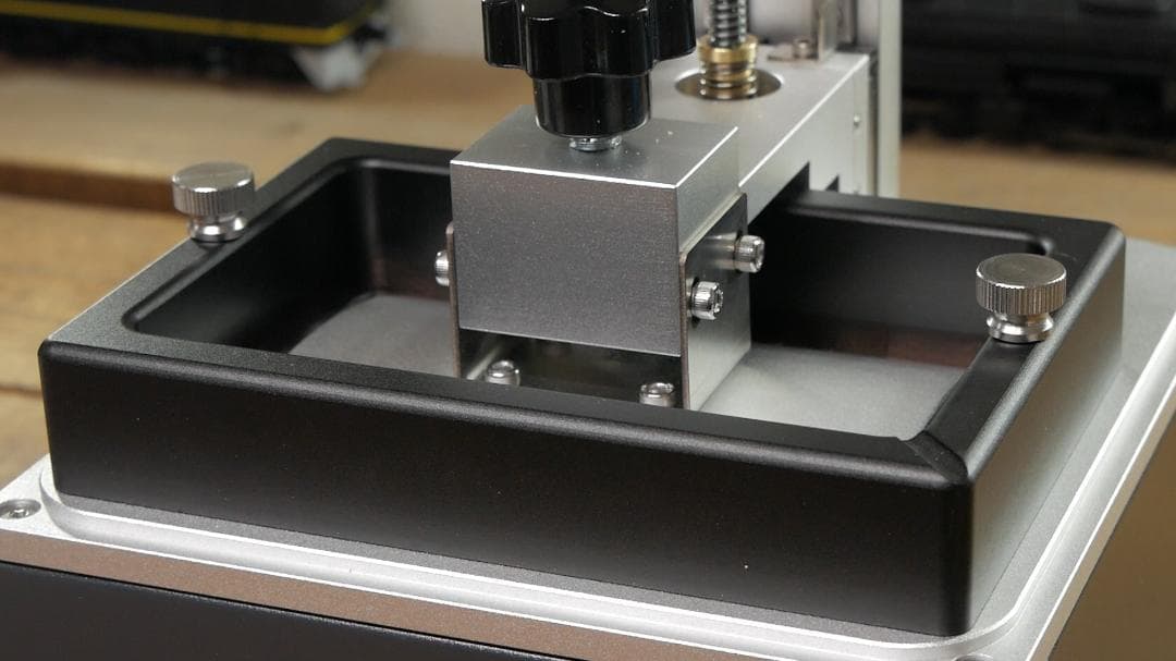 小型光造形機 SQ1X / 3Dプリンター