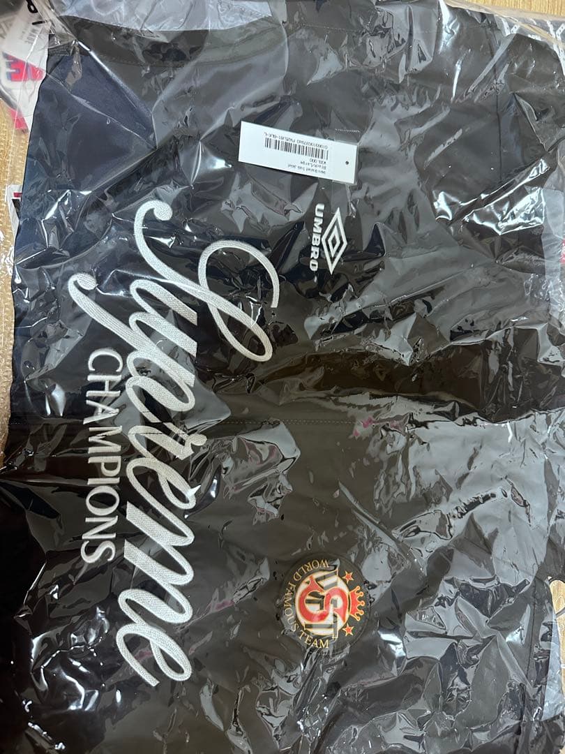 ウェア Supreme x Umbro Gradient Track Jacket