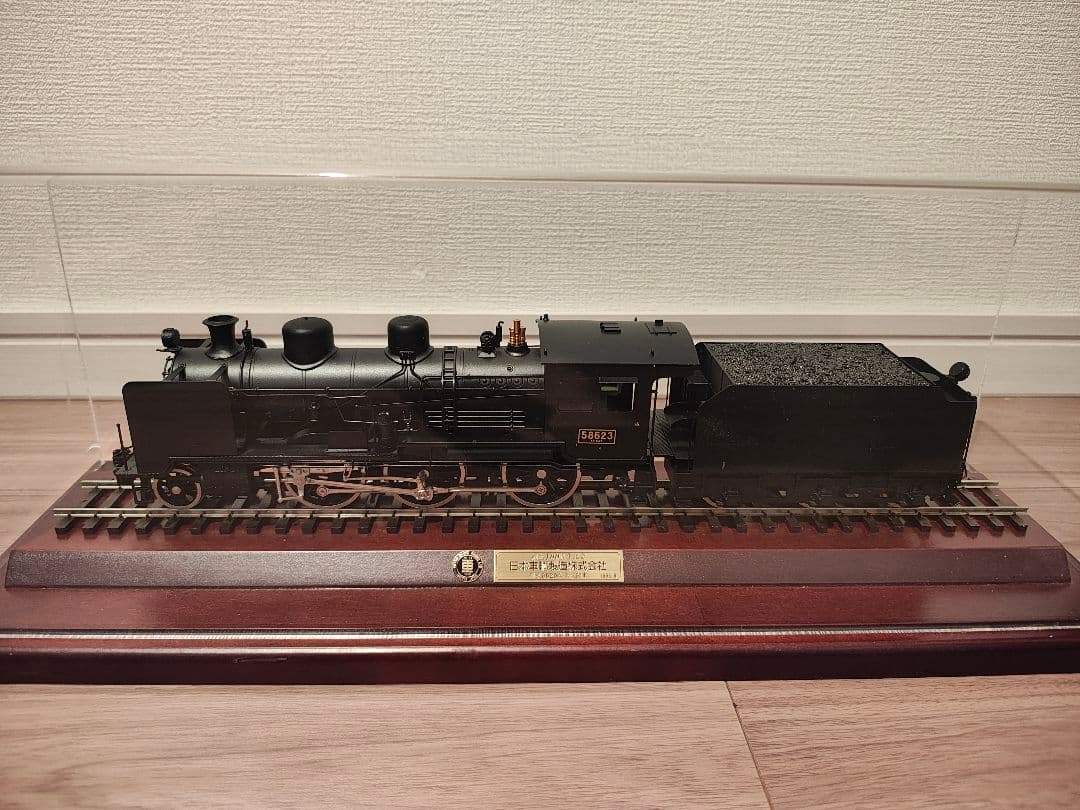 日本車輌製造株式会社 創立100周年記念 形式8620蒸気機関車 模型