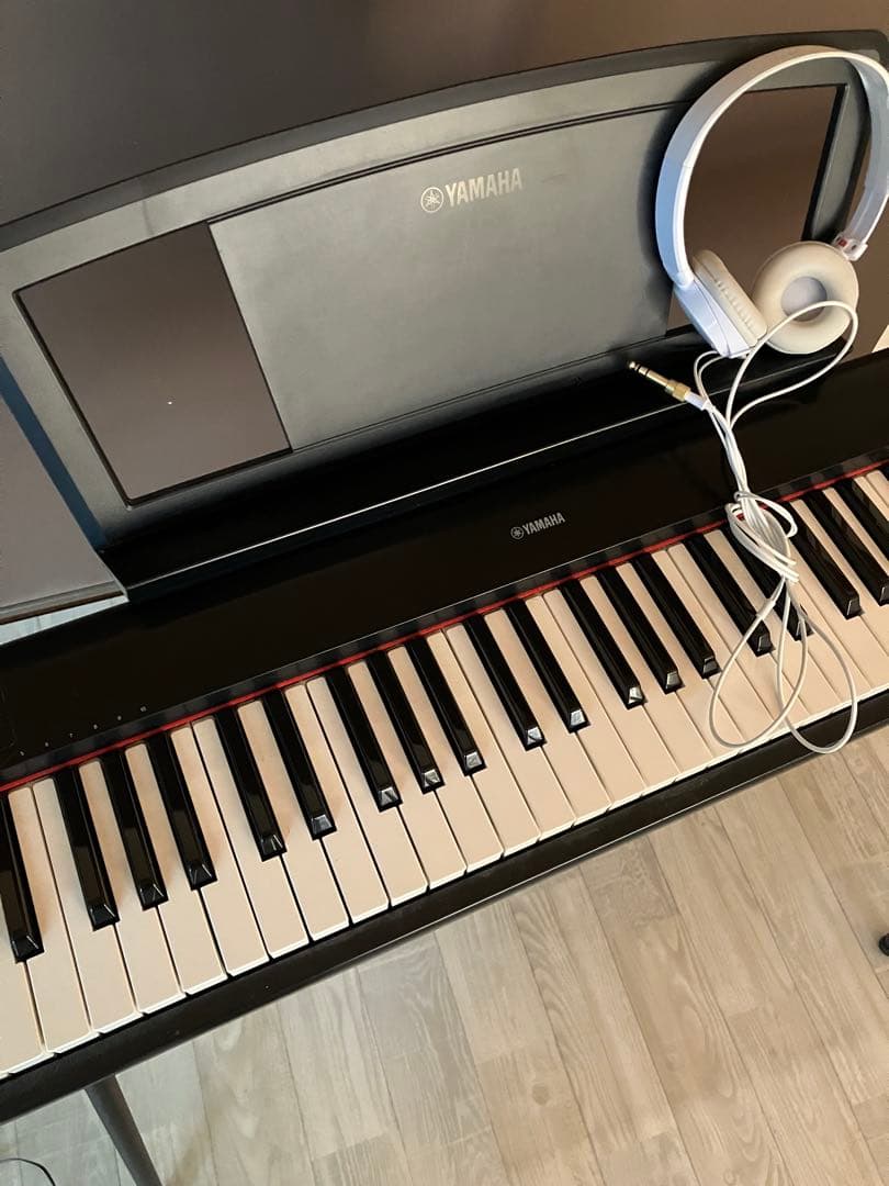 YAMAHA 電子ピアノ　専用台　ヘッドフォン