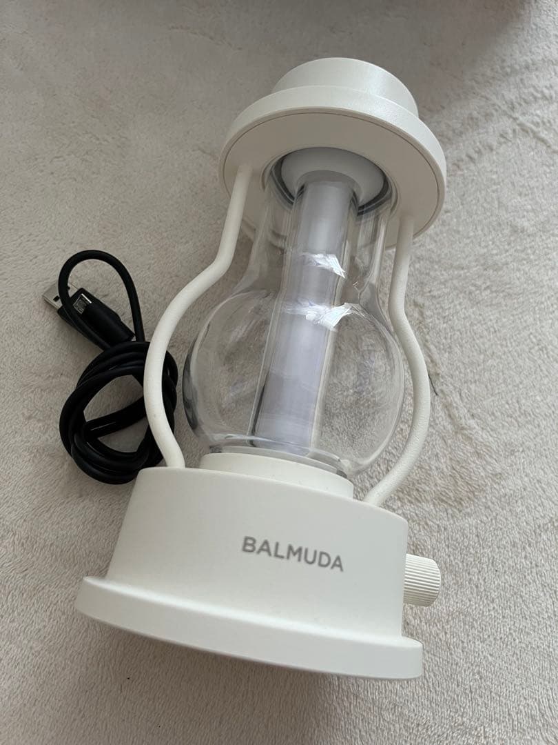 BALMUDA ホワイト ランタン