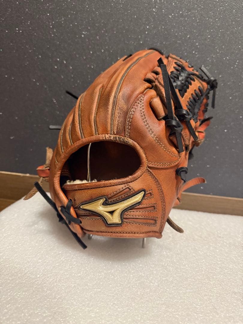 ★即戦力★ ミズノ グローバルエリート 硬式内野手用 良型 革質◎ 紐切れ無