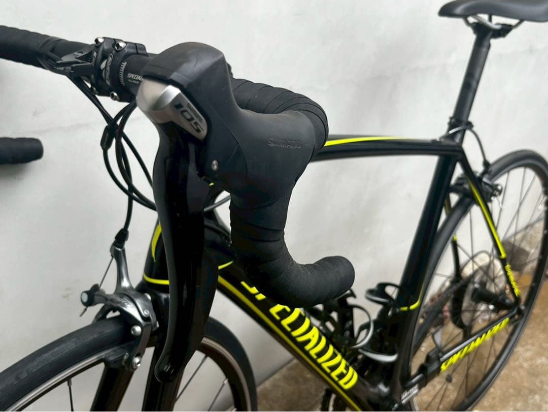 シャー芯　Specialized Tarmac ロードバイク ブラック/イエロー