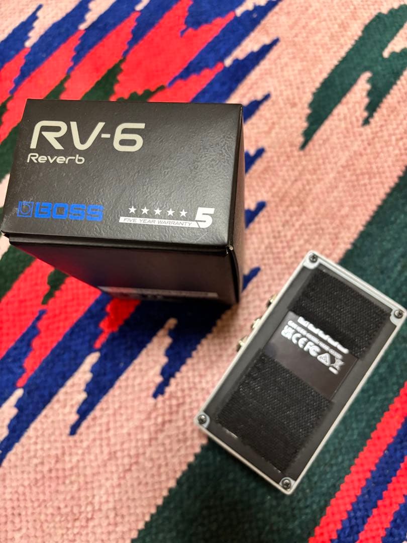 最終値下　BOSS RV-6 リバーブエフェクター 元箱付き