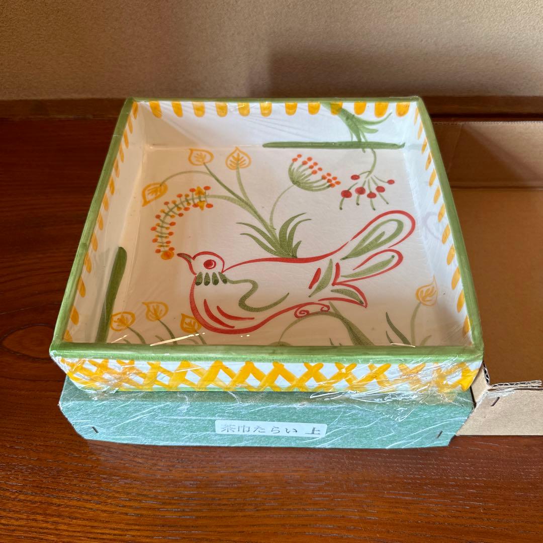角皿です
