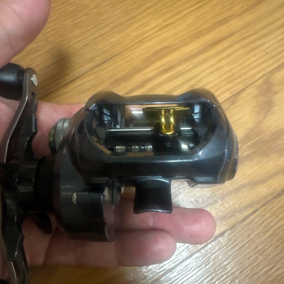 DAIWA 16ジリオン ギア比9.1:1 シャラ音あり