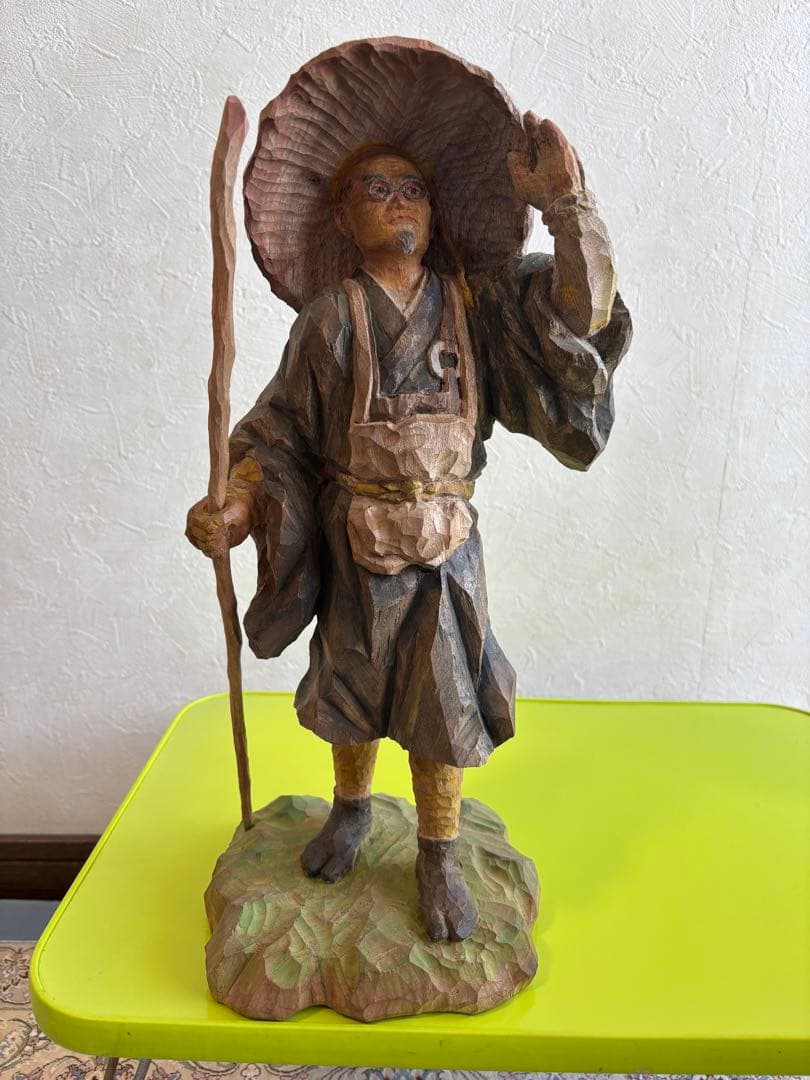 木彫　佐藤晃永　旅「山頭火」　 約30cm 専用箱付き