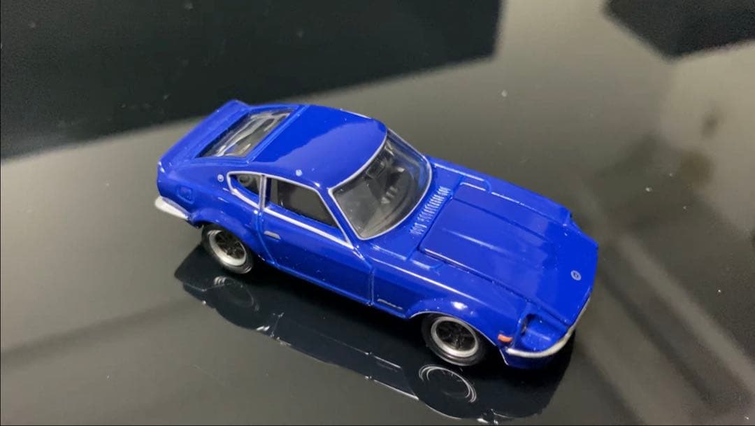 トミカ、ジク (SIKU) 等の ミニカーまとめ売り 105台！