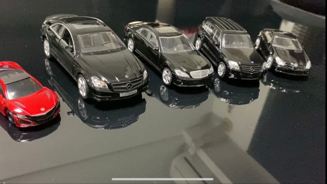 トミカ、ジク (SIKU) 等の ミニカーまとめ売り 105台！