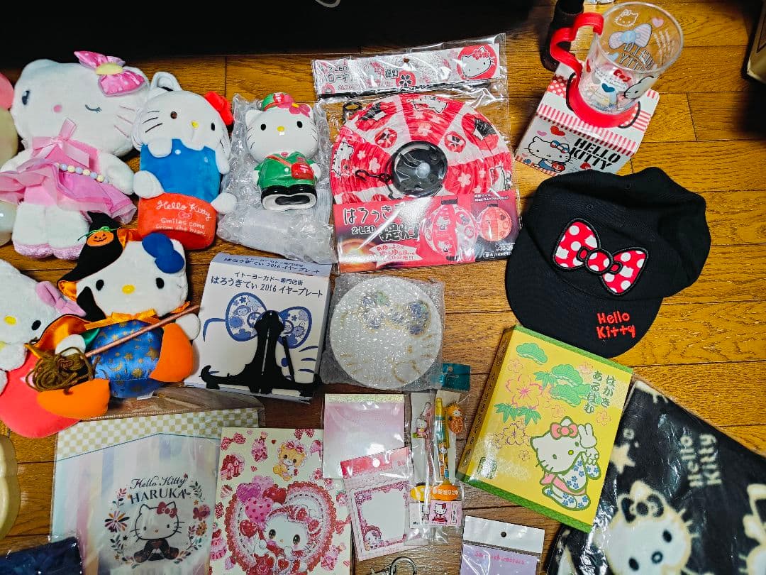ハローキティ キティ ぬいぐるみ キーホルダー HelloKitty 雑貨