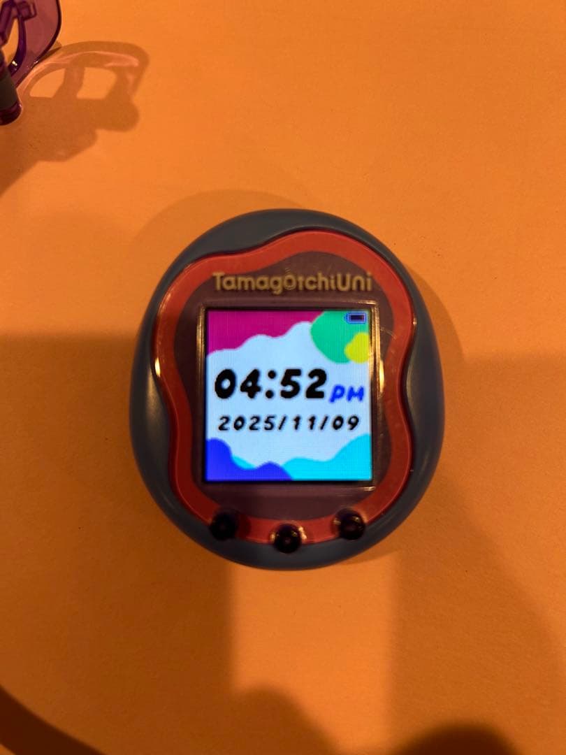 Tamagotchi Uni 青