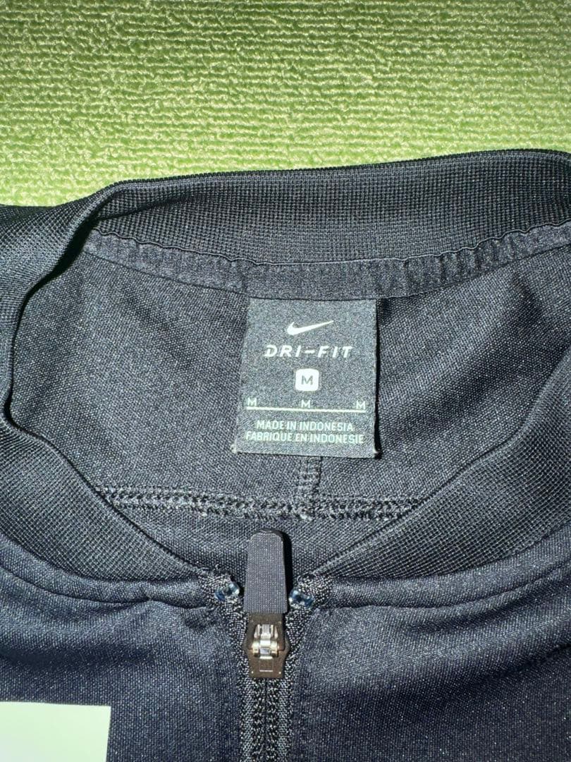 サンフレッチェ広島　支給品　ジャージ