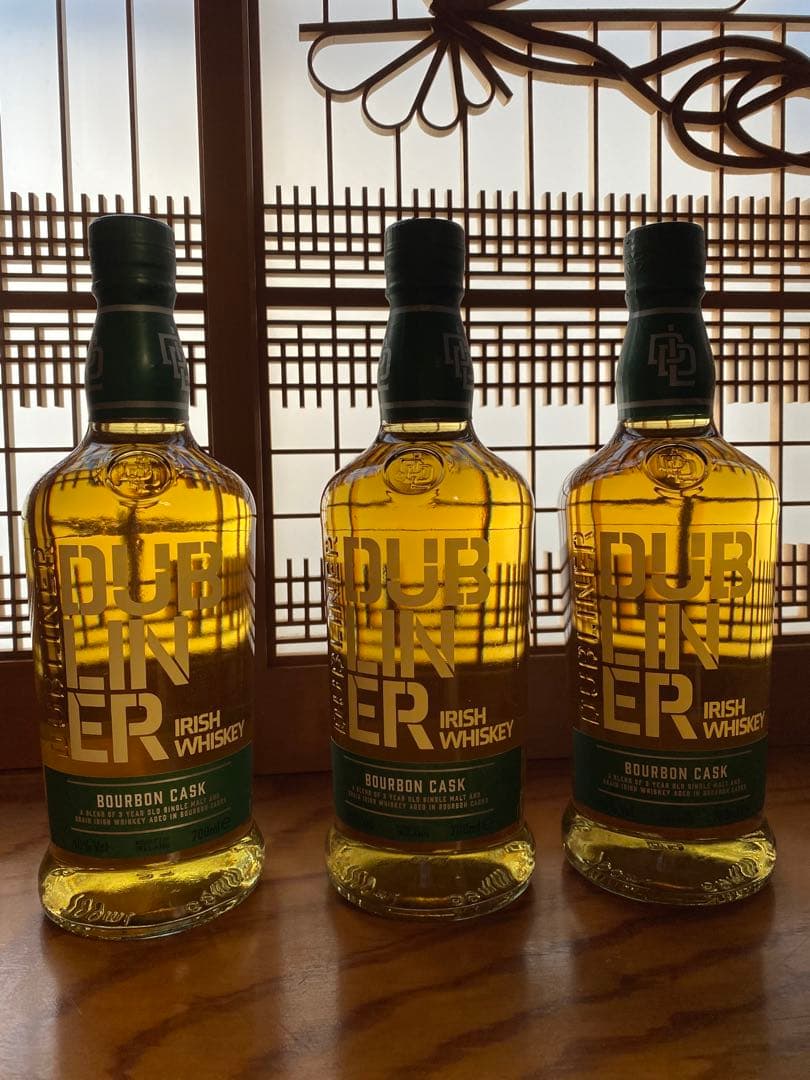 ウイスキー　ザ，ダブリナー700ml ３本