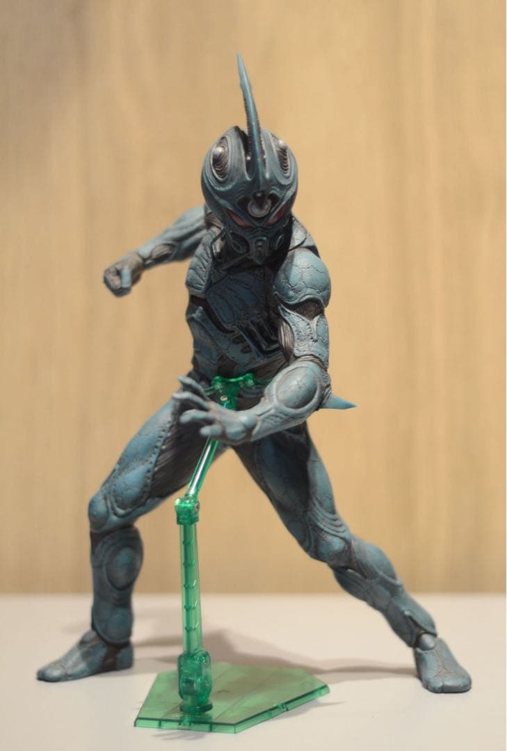実写版 強殖装甲ガイバー 34cm 塗装済み 映画版 GUYVER フィギュア