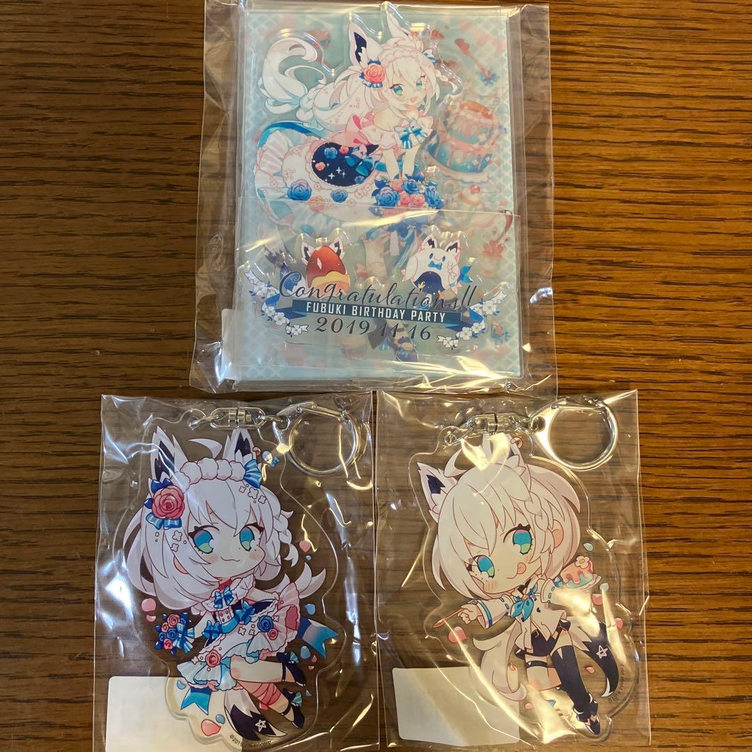 白上フブキ　ホロライブ　バースデー2019 アクリルスタンド　誕生日記念