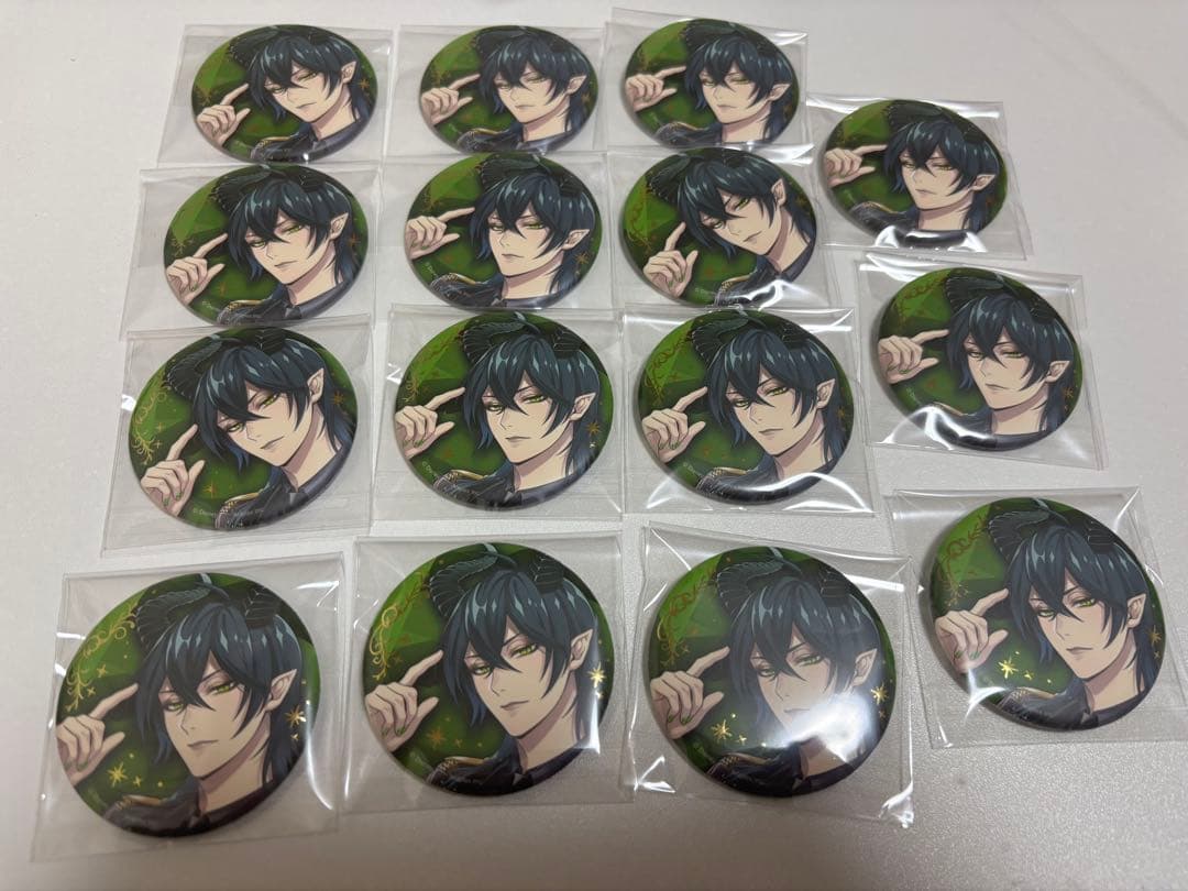ツイステ マレウス 缶バッジ