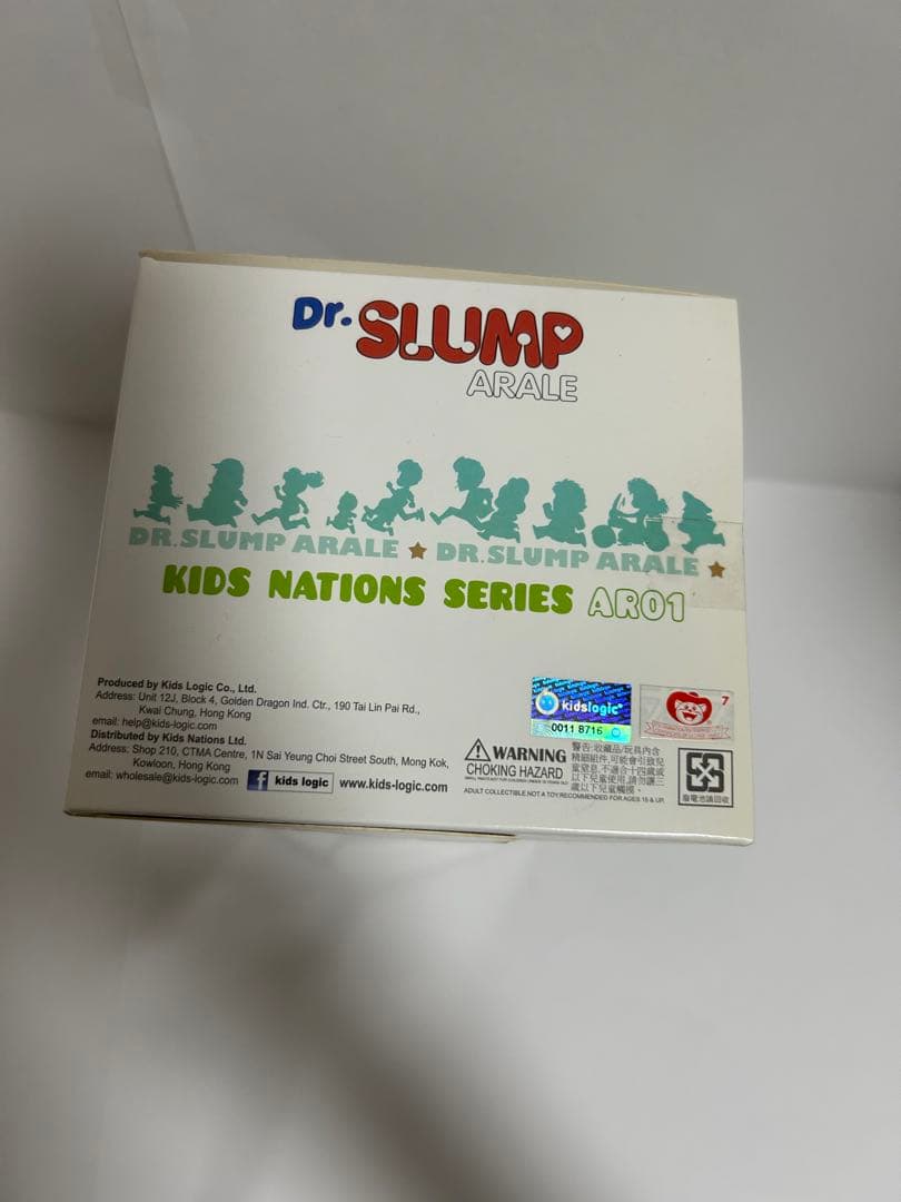 kidslogic キッズロジック　dr.slump アラレちゃん　フィギュア