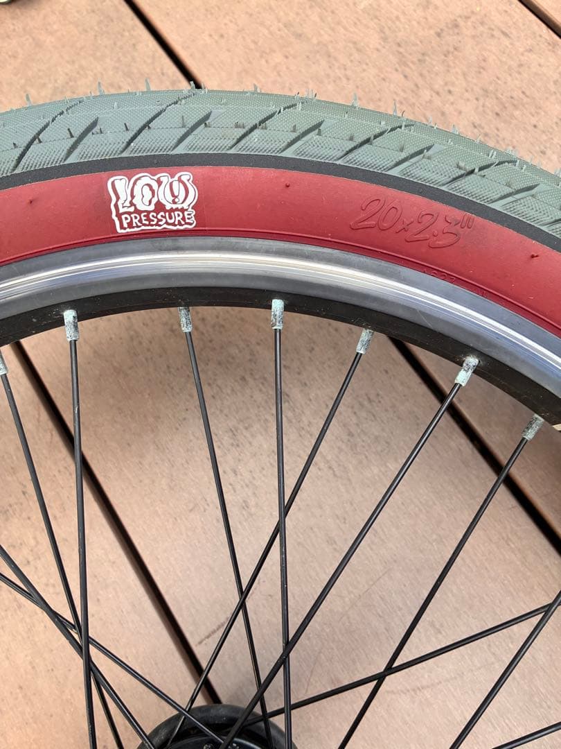 SHADOW BMXホイール 20インチ