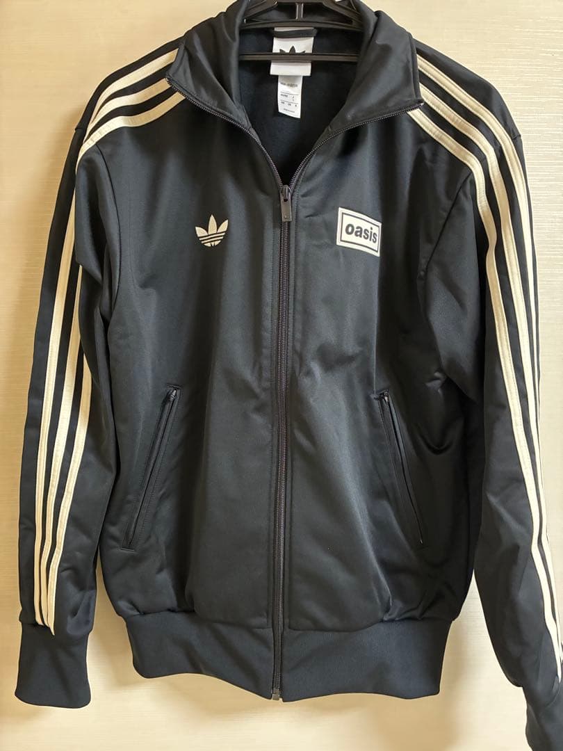 adidas oasis ツアーファイヤーバード トラックトップSサイズ